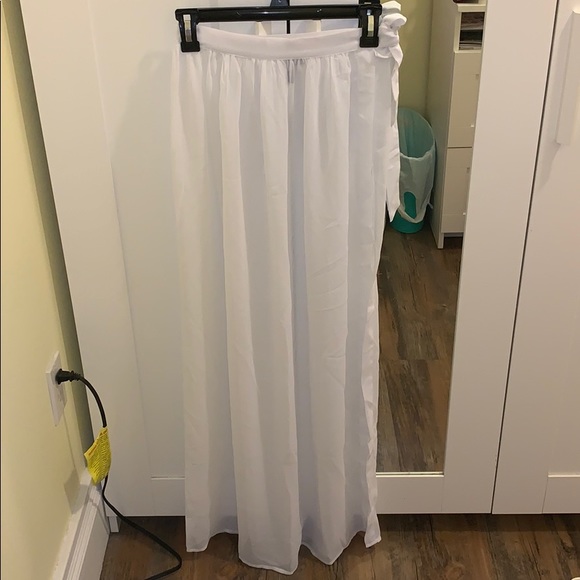 ASOS maxi chiffon beach sarong with tie - Picture 2 of 3